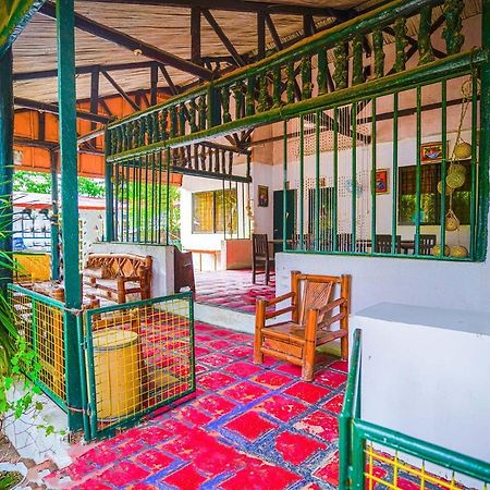 Oyo 875 Madhavi Beach Resort Balibago 외부 사진
