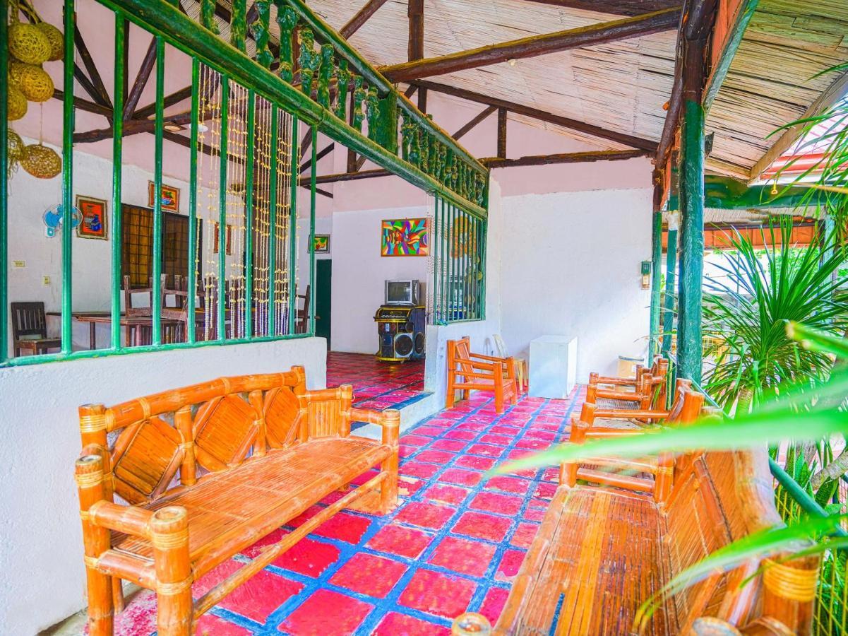 Oyo 875 Madhavi Beach Resort Balibago 외부 사진