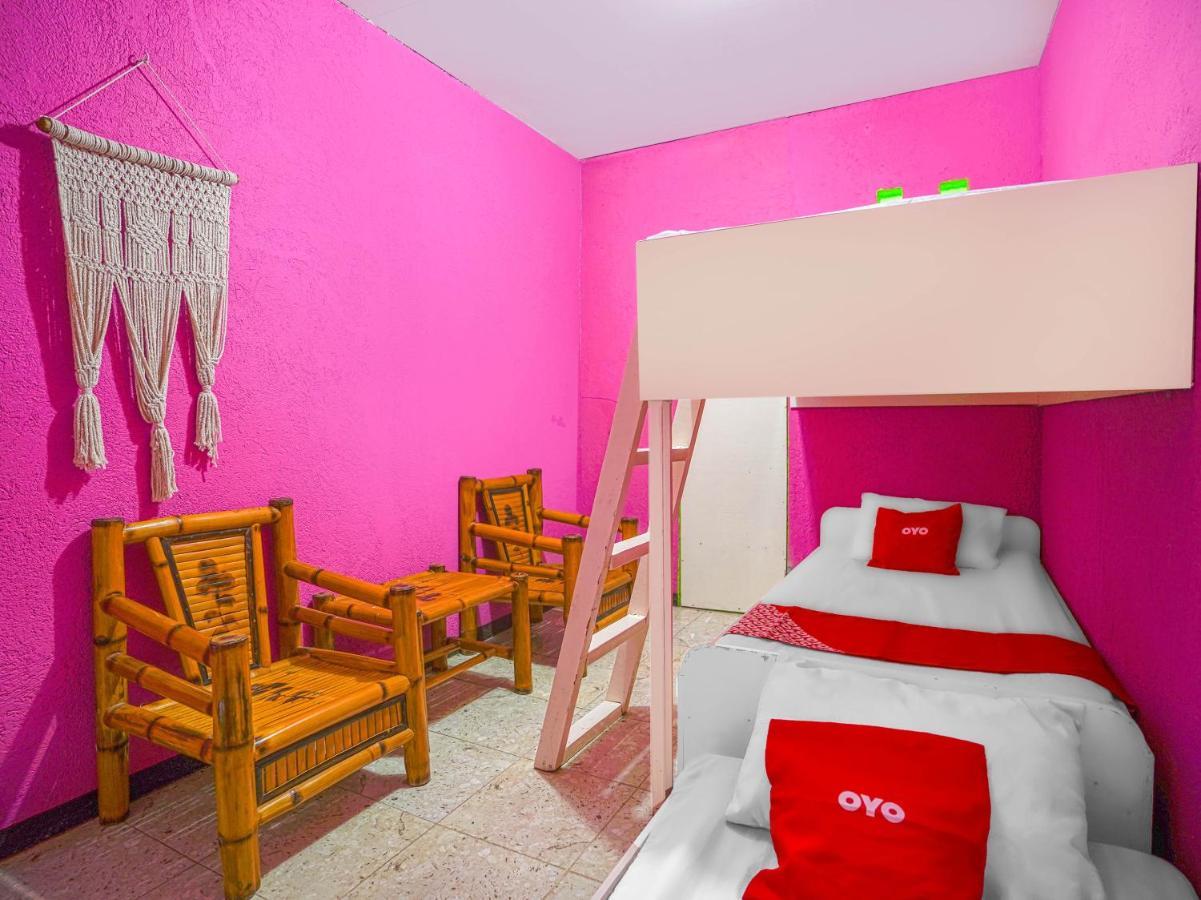 Oyo 875 Madhavi Beach Resort Balibago 외부 사진
